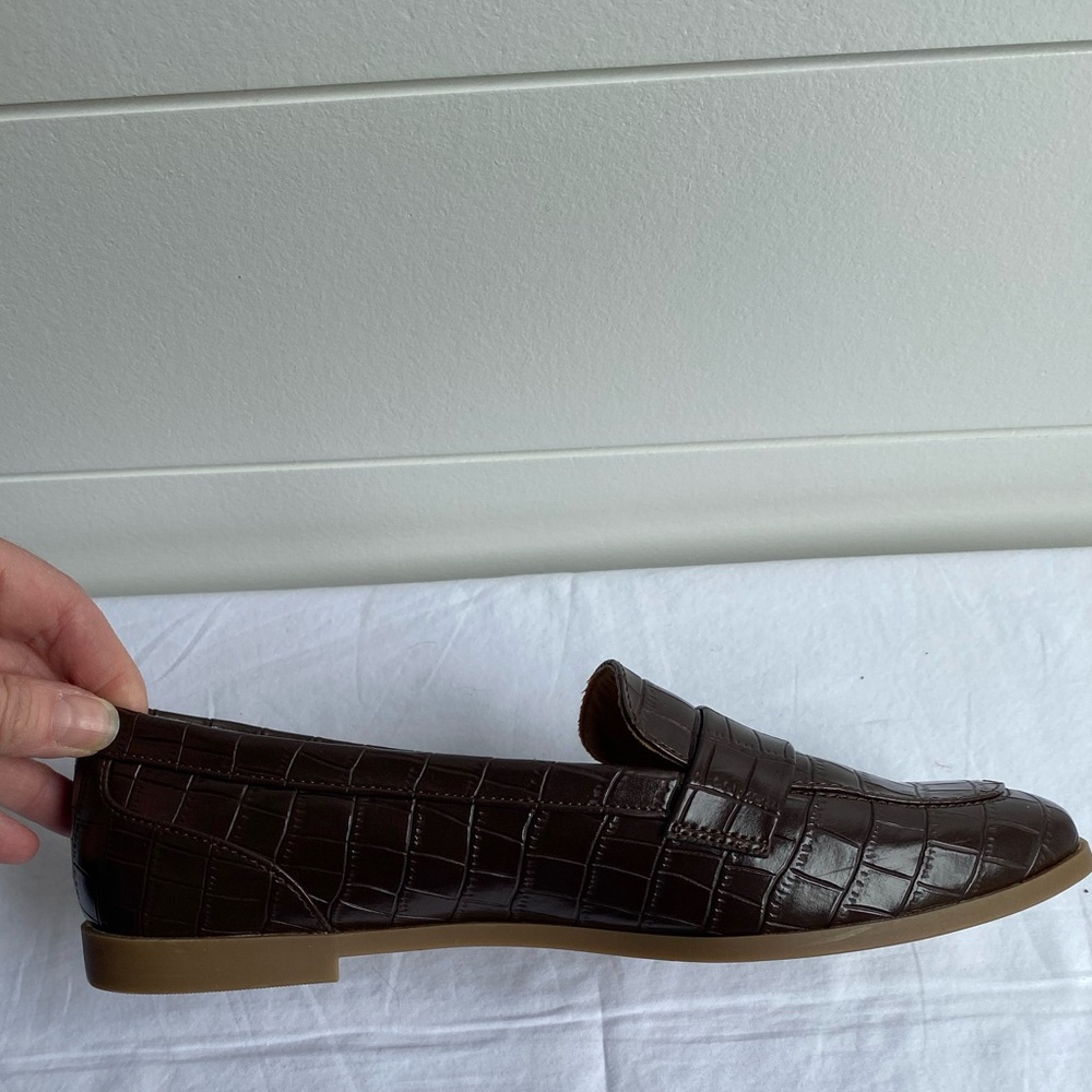 Chocolate Brown Croc Embossed Slip On Flat Classic City Loafers Size 7 Old Money - Picture 9 of 13